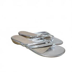 DREAM PAIRS Rhinestone Cute Flip-Flop Sandals Size 11